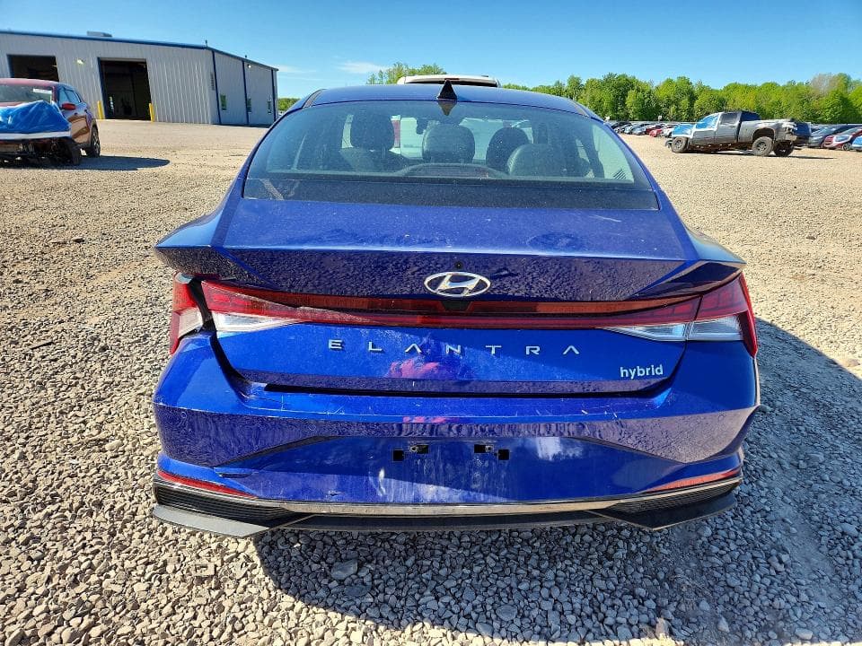 2023 HYUNDAI ELANTRA LIMITED 6