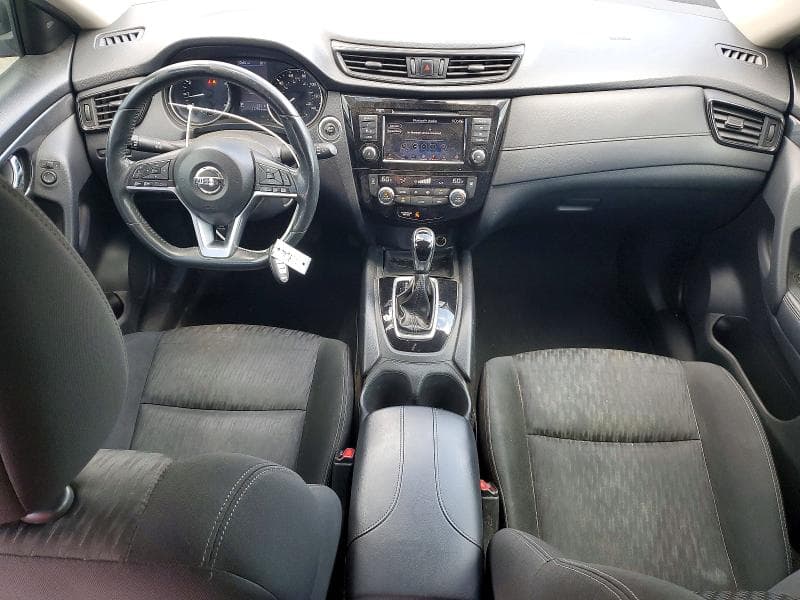 2018 NISSAN ROGUE SV 8