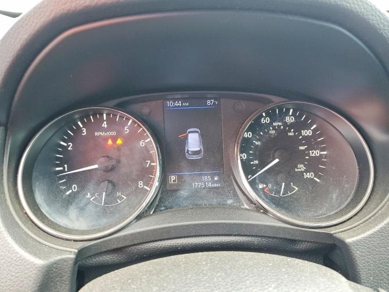 2018 NISSAN ROGUE SV 9