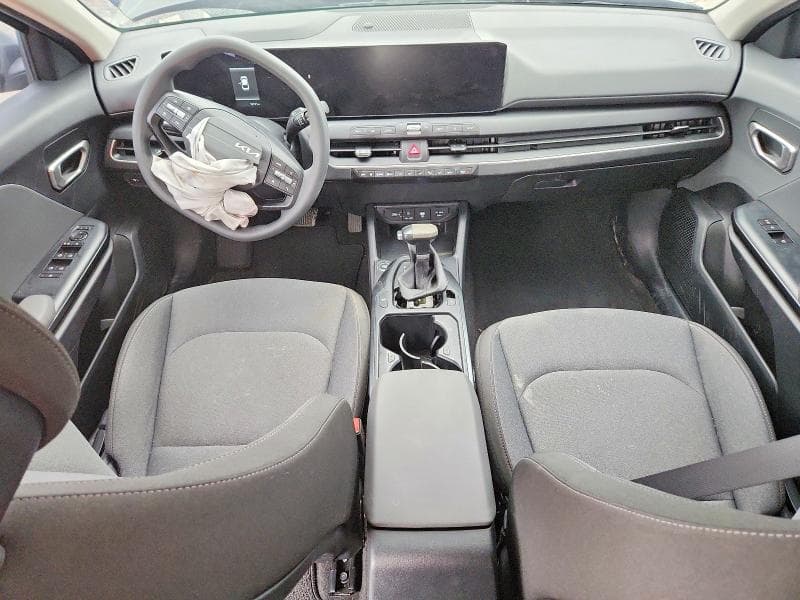2025 KIA K4 LX 8