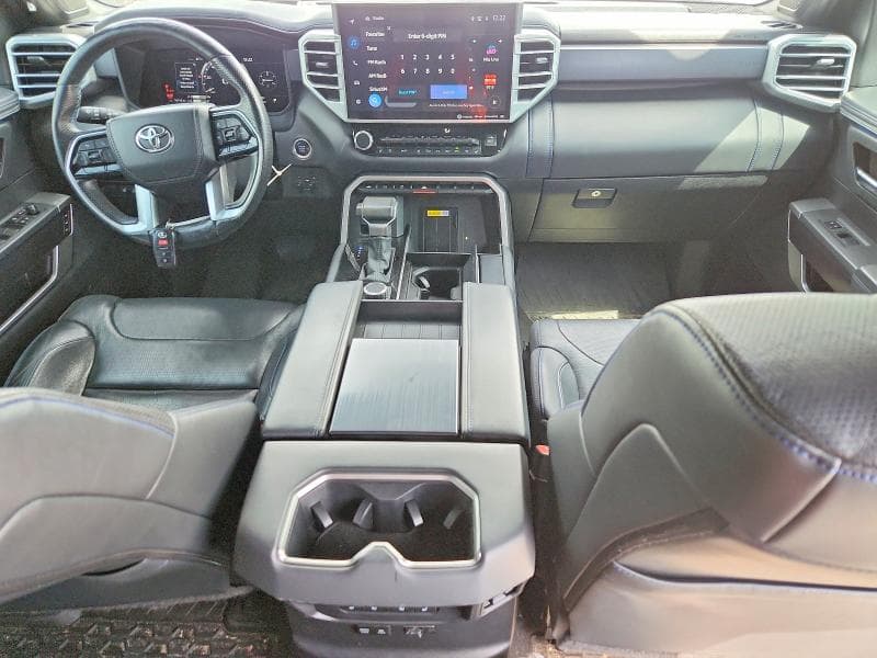 2022 TOYOTA TUNDRA PLATINUM PLATINUM 8