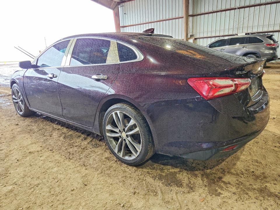 2021 CHEVROLET MALIBU LT 2