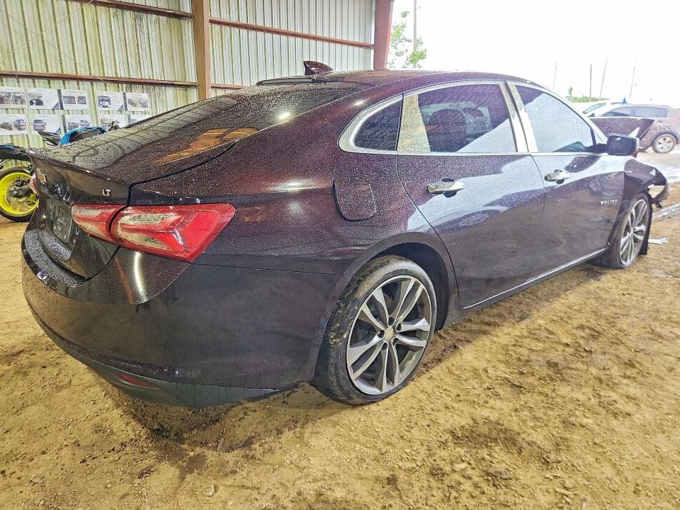2021 CHEVROLET MALIBU LT 3