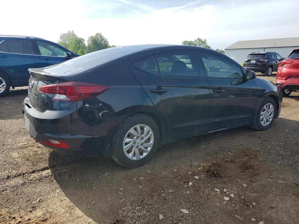 2020 HYUNDAI ELANTRA SE 3