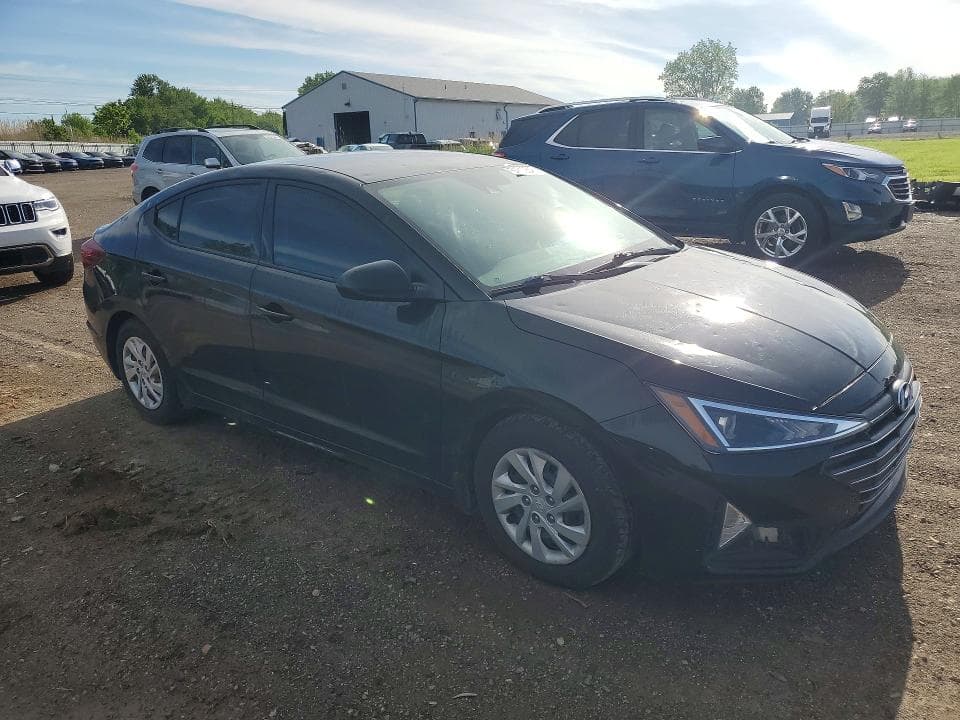 2020 HYUNDAI ELANTRA SE 4