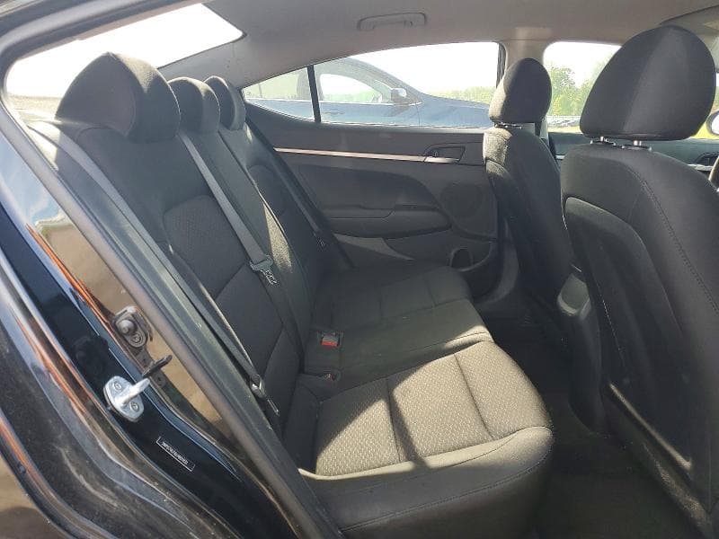 2020 HYUNDAI ELANTRA SE 10