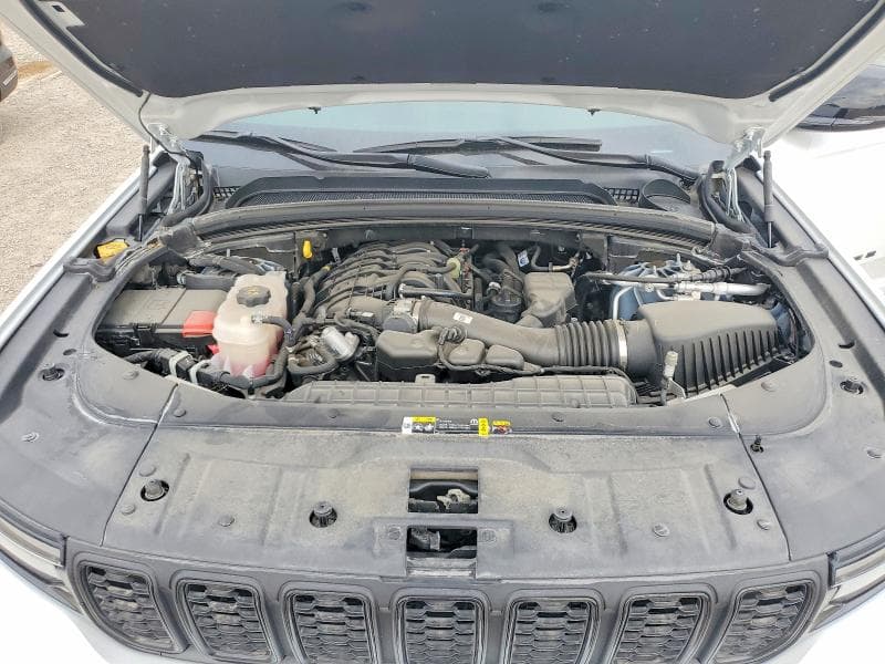 2024 JEEP GRAND CHEROKEE L LIMITED 12