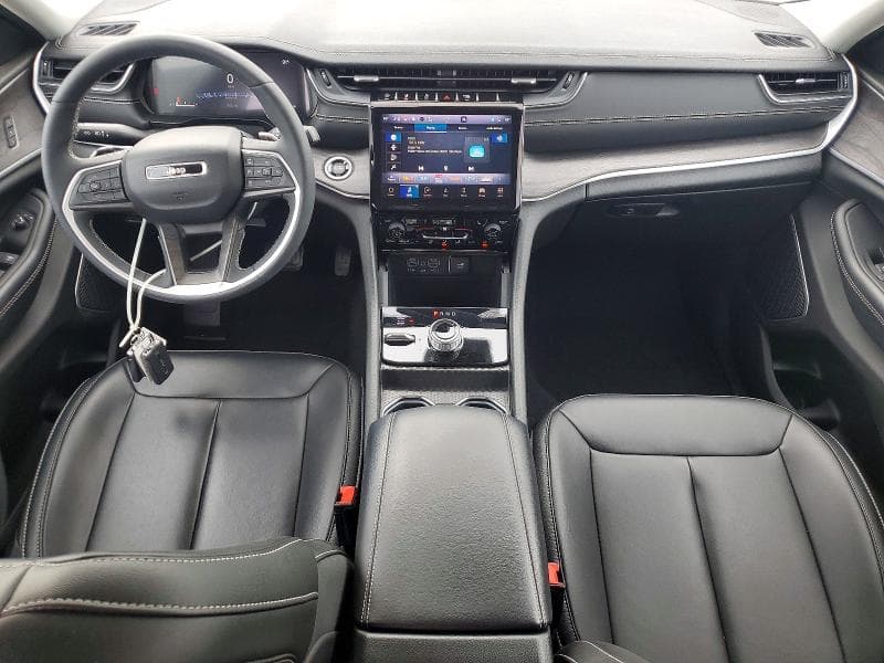 2024 JEEP GRAND CHEROKEE L LIMITED 8