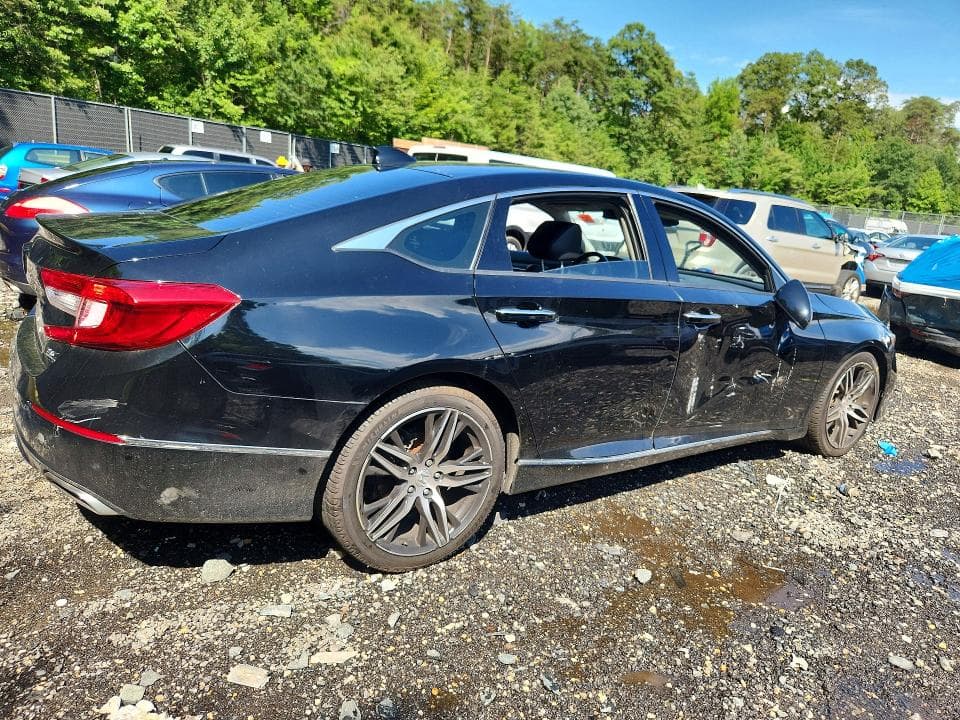 2021 HONDA ACCORD TOURING 3