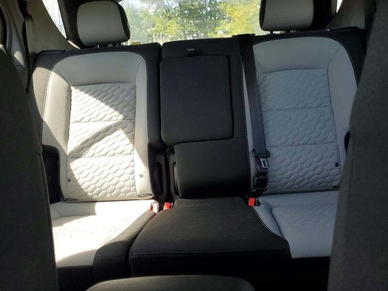2020 CHEVROLET EQUINOX 10