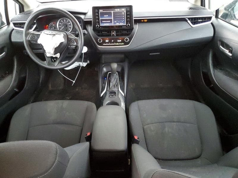 2021 TOYOTA COROLLA LE LE 8