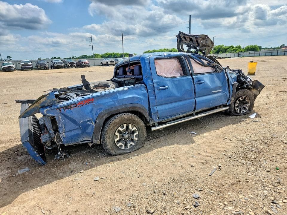 2019 TOYOTA TACOMA TRD OFF-ROAD 3