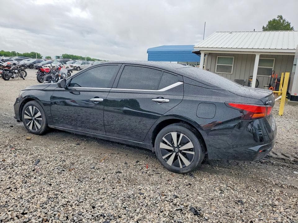 2021 NISSAN ALTIMA SV SV 2