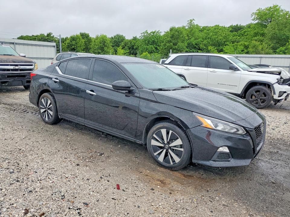 2021 NISSAN ALTIMA SV SV 4