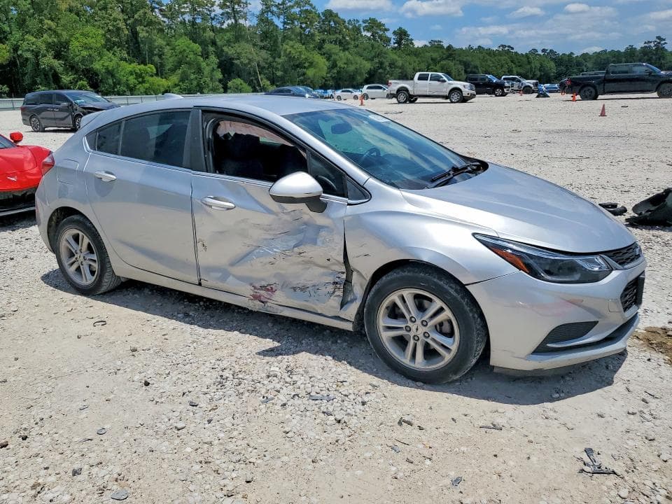 2018 CHEVROLET CRUZE LT LT 4