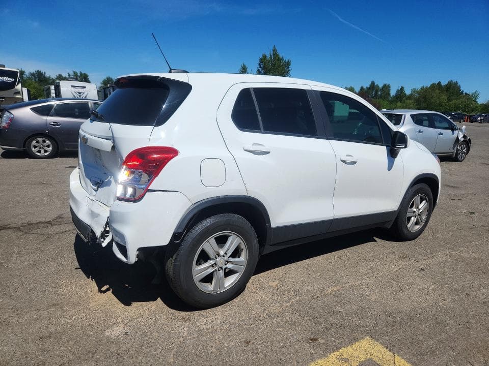 2022 CHEVROLET TRAX LS 3