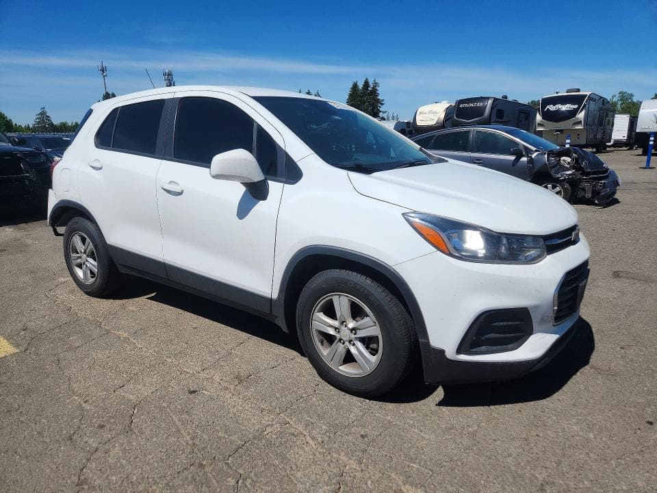 2022 CHEVROLET TRAX LS 4