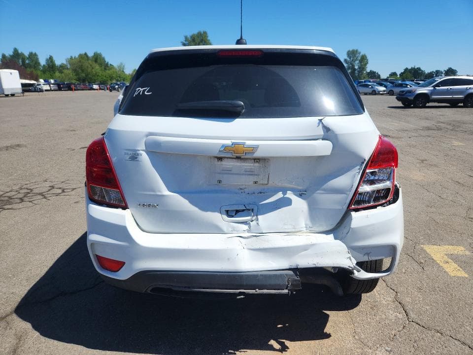 2022 CHEVROLET TRAX LS 6