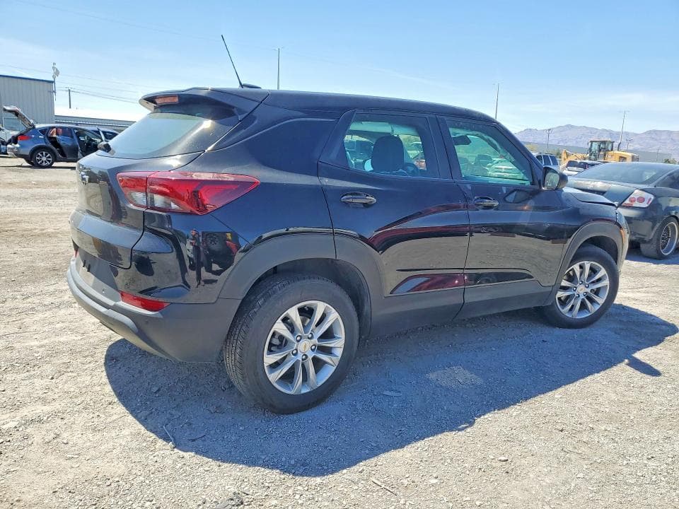 2022 CHEVROLET TRAILBLAZER LS 3