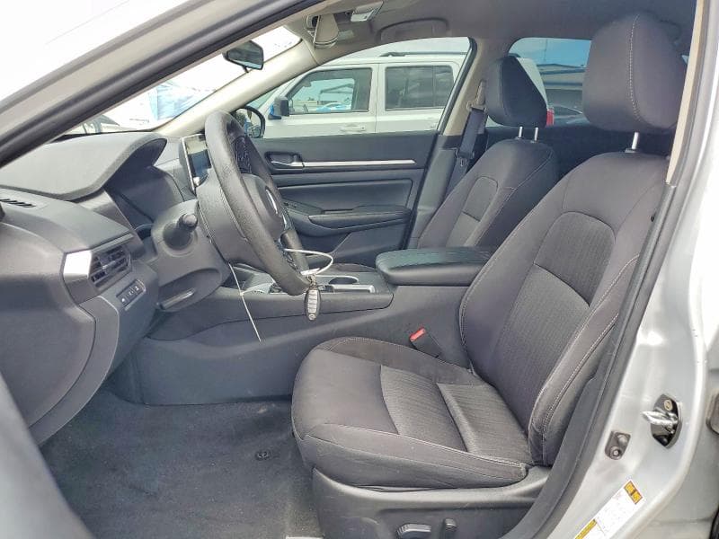 2022 NISSAN ALTIMA SV 7