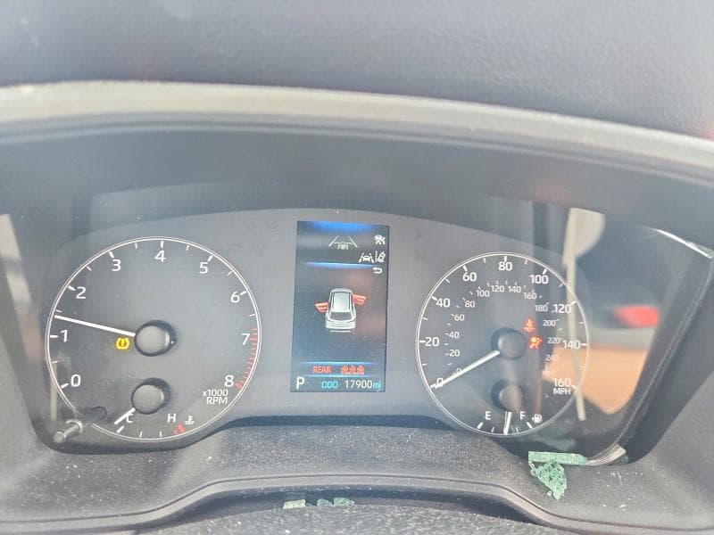 2024 TOYOTA COROLLA CROSS L 9