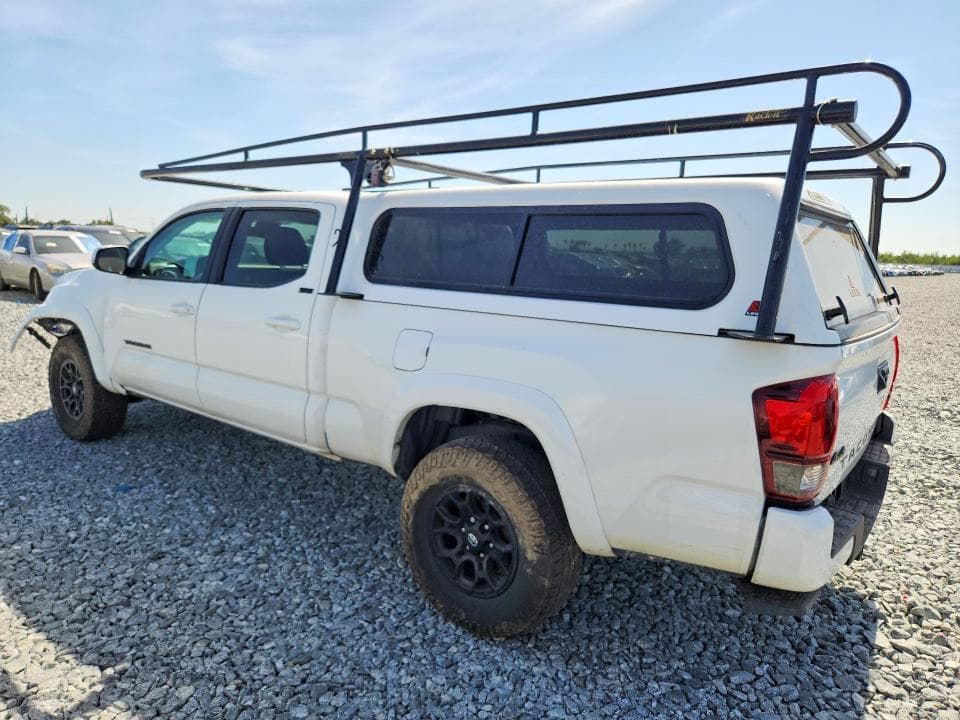 2022 TOYOTA TACOMA SR5 V6 2