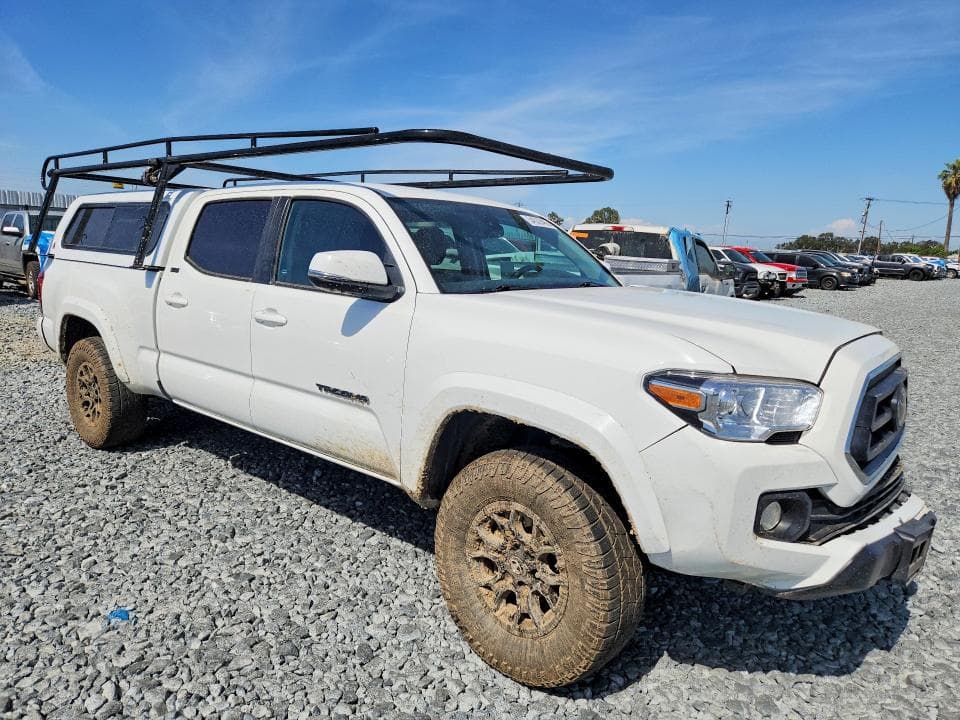 2022 TOYOTA TACOMA SR5 V6 4