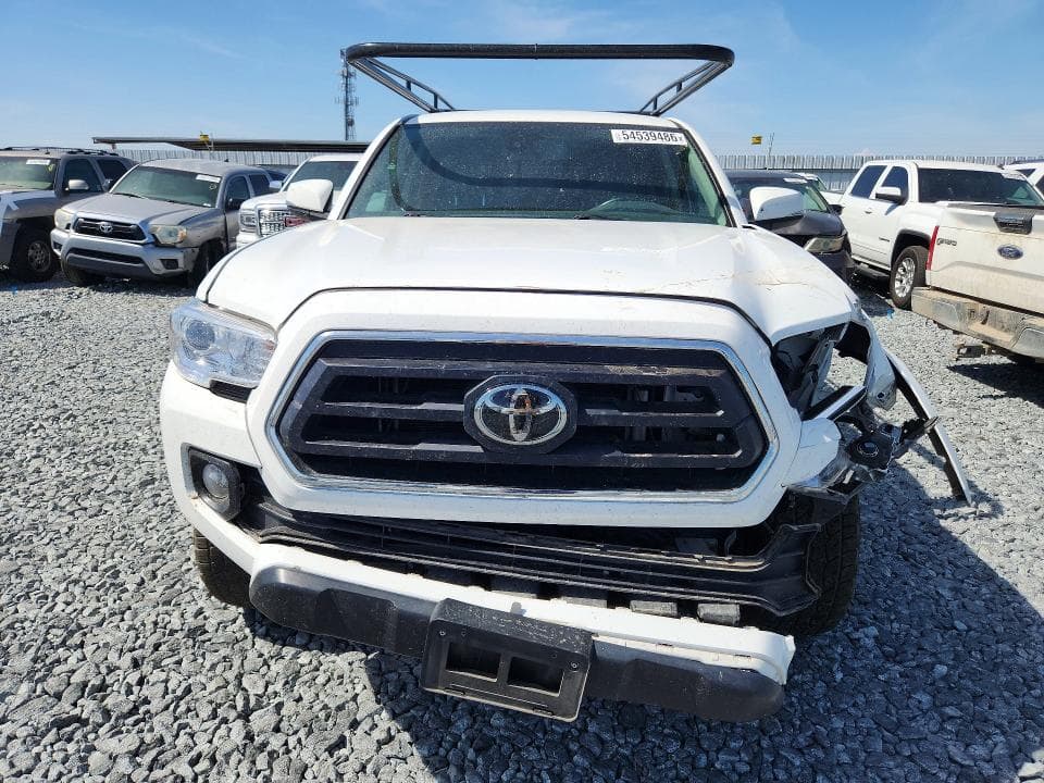 2022 TOYOTA TACOMA SR5 V6 5