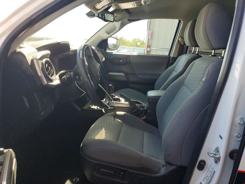2022 TOYOTA TACOMA SR5 V6 7