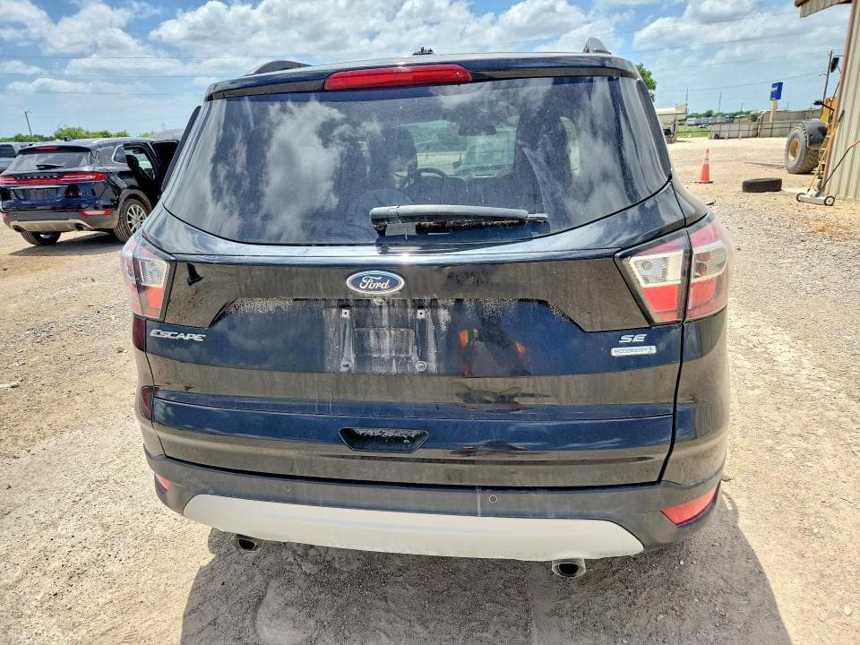 2017 FORD ESCAPE SE 6