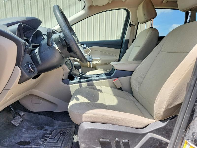 2017 FORD ESCAPE SE 7