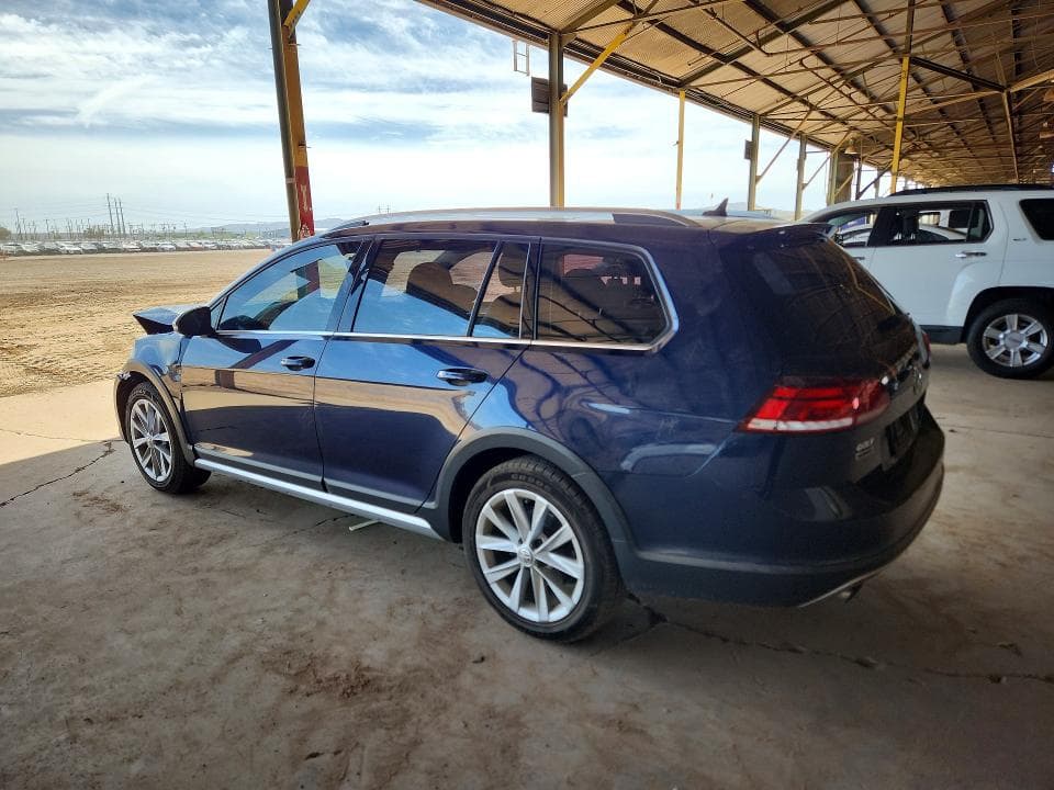 2019 VOLKSWAGEN GOLF ALLTRACK S 2