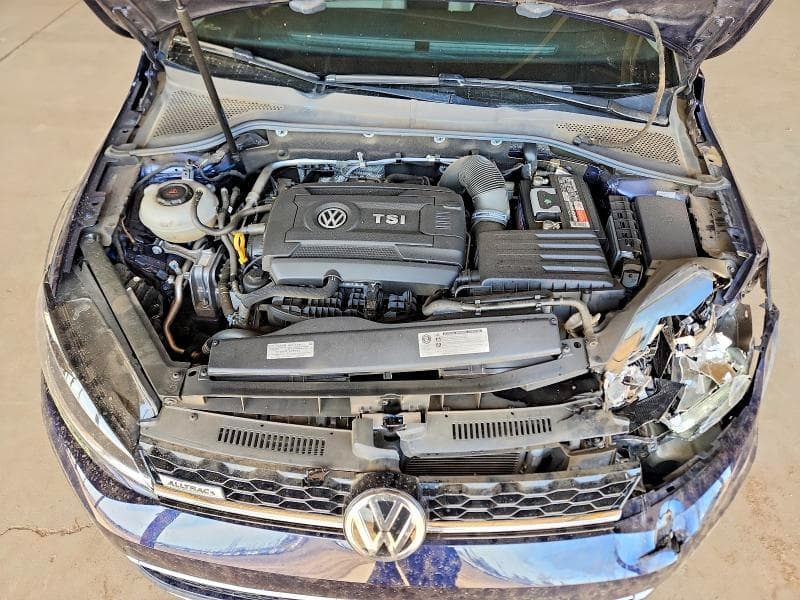 2019 VOLKSWAGEN GOLF ALLTRACK S 11
