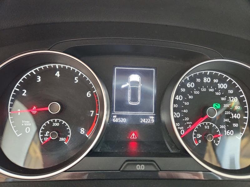 2019 VOLKSWAGEN GOLF ALLTRACK S 9