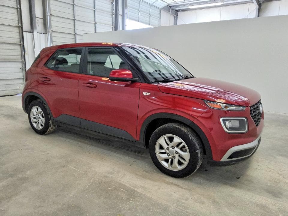 2021 HYUNDAI VENUE SE 4