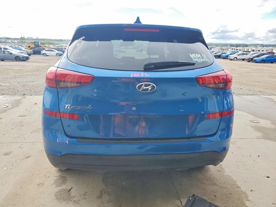 2020 HYUNDAI TUCSON SE SE 6