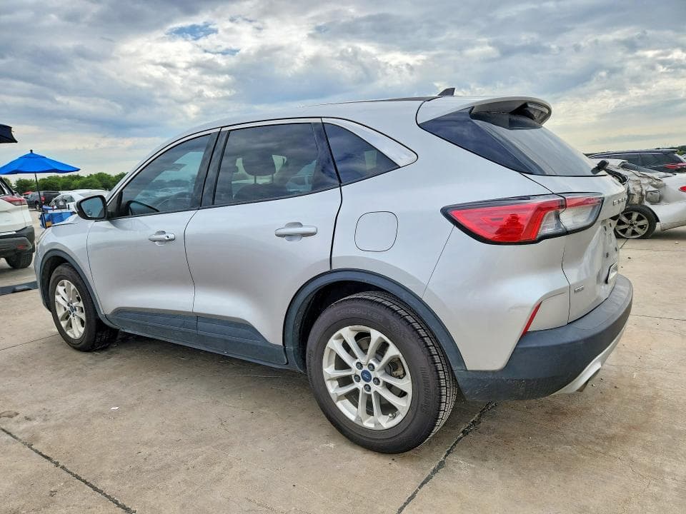 2020 FORD ESCAPE SE 2