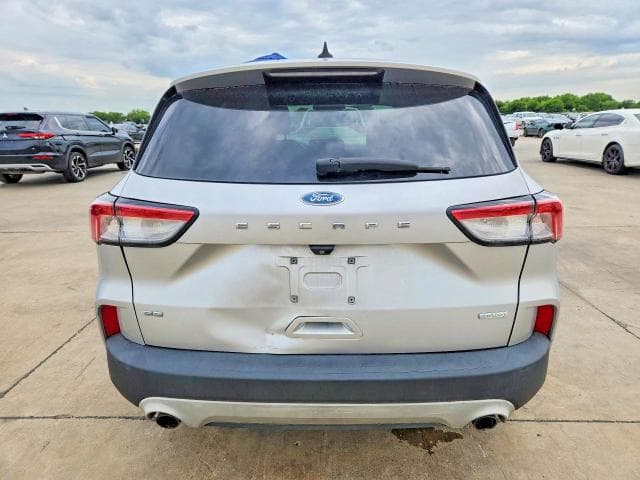2020 FORD ESCAPE SE 6