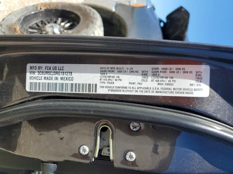 2024 RAM 2500 TRADESMAN TRADESMAN 12