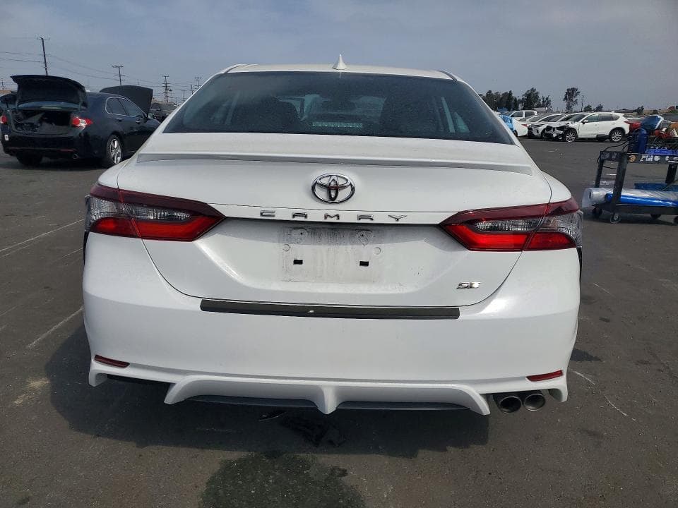2024 TOYOTA CAMRRY 6