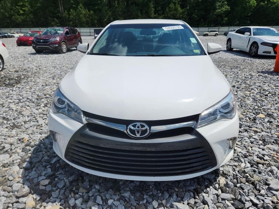 2017 TOYOTA CAMRY SE 5
