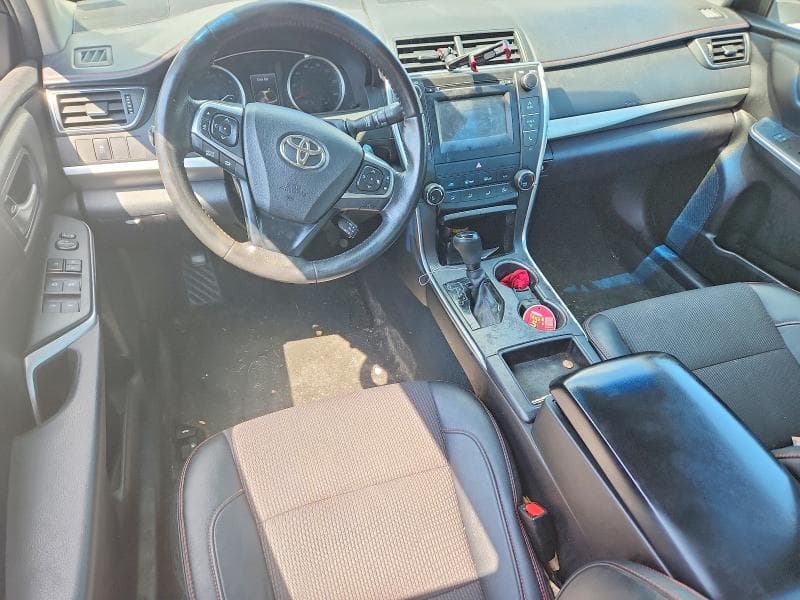 2017 TOYOTA CAMRY SE 8