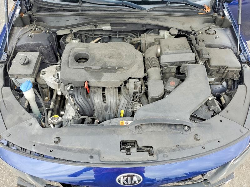 2019 KIA OPTIMA S 11