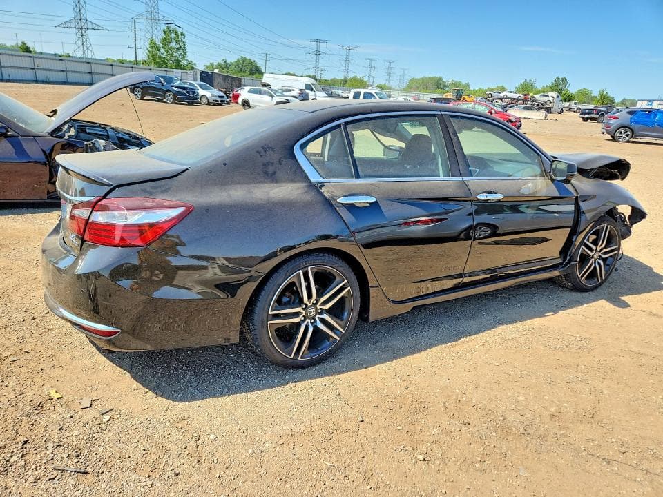 2017 HONDA ACCORD TOURING 3