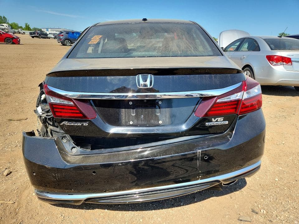 2017 HONDA ACCORD TOURING 6