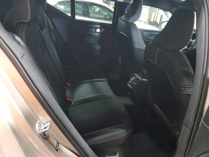 2023 VOLVO XC40 RECHARGE PLUS RECHARGE PLUS 11