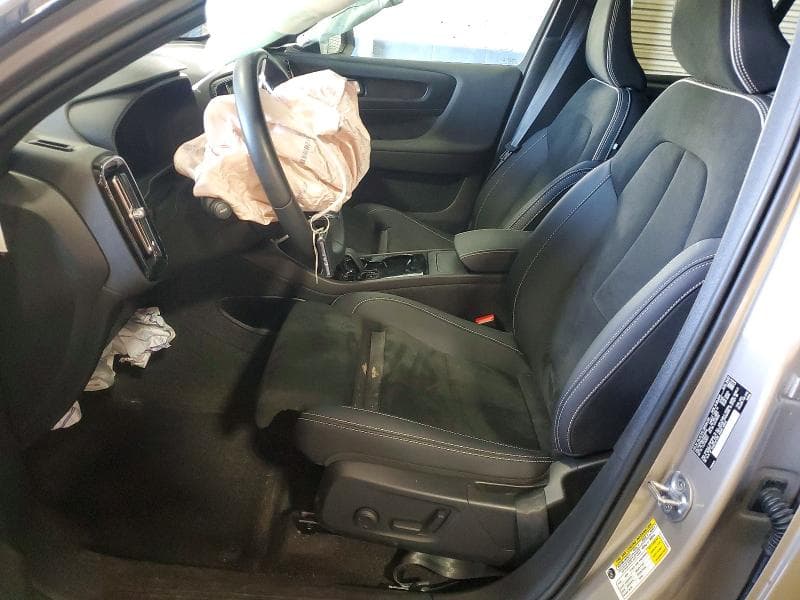2023 VOLVO XC40 RECHARGE PLUS RECHARGE PLUS 7