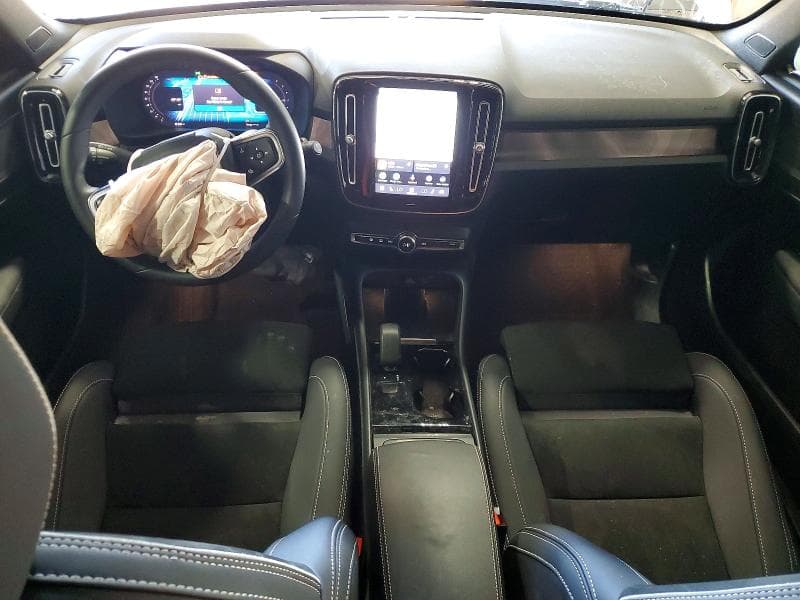 2023 VOLVO XC40 RECHARGE PLUS RECHARGE PLUS 8