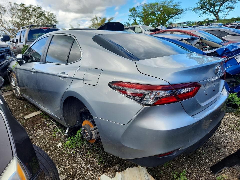 2023 TOYOTA CAMRY LE LE 3