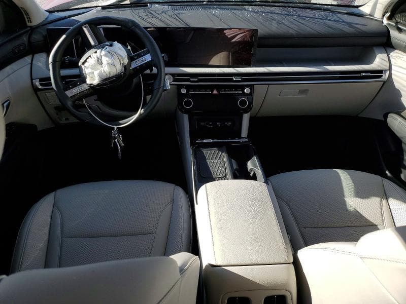2026 HYUNDAI TUCSON LIMITED LIMITED 8
